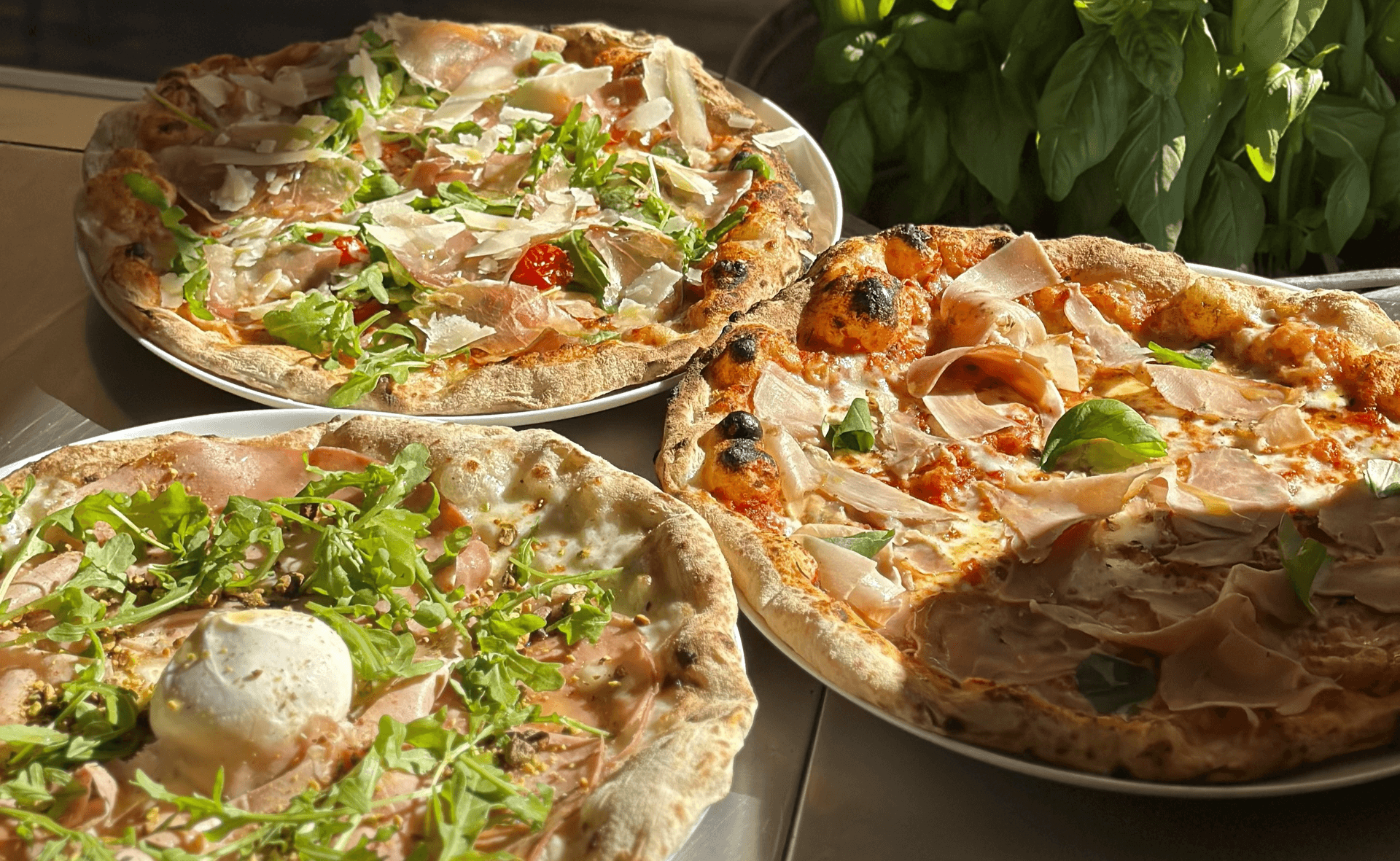 Pizza artisanale Gino — pâte maison et produits italiens sélectionnés